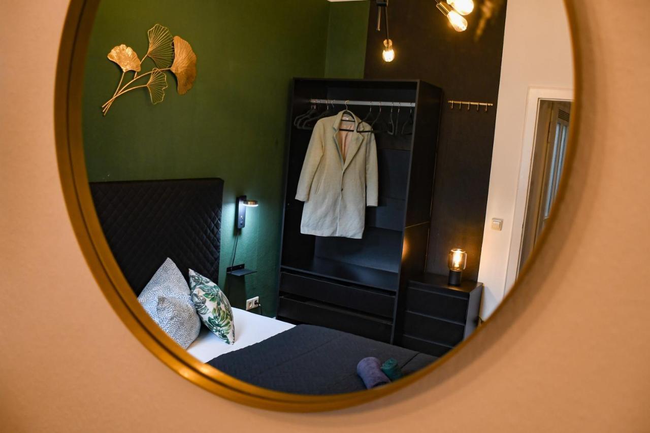 Moderne Uni-apartment: Zentral Mit Netflix, Wlan Und Vollausstattung Apartment Chemnitz